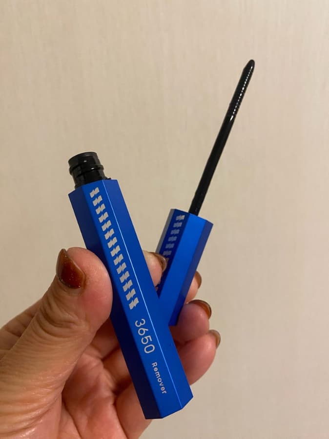 なじませやすく、マスカラするん！